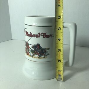 Mug Shanty Medieval Times Mug Beer Stein Tankard 6" Tall Joust Knights Horses B4